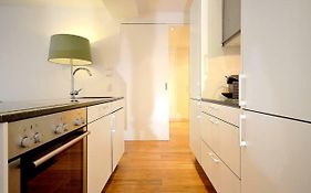 Vienna Residence | Luxuriously Furnished Serviced Apartment For Rent In Vienna - Close To Leafy Central Park In Calm Location.